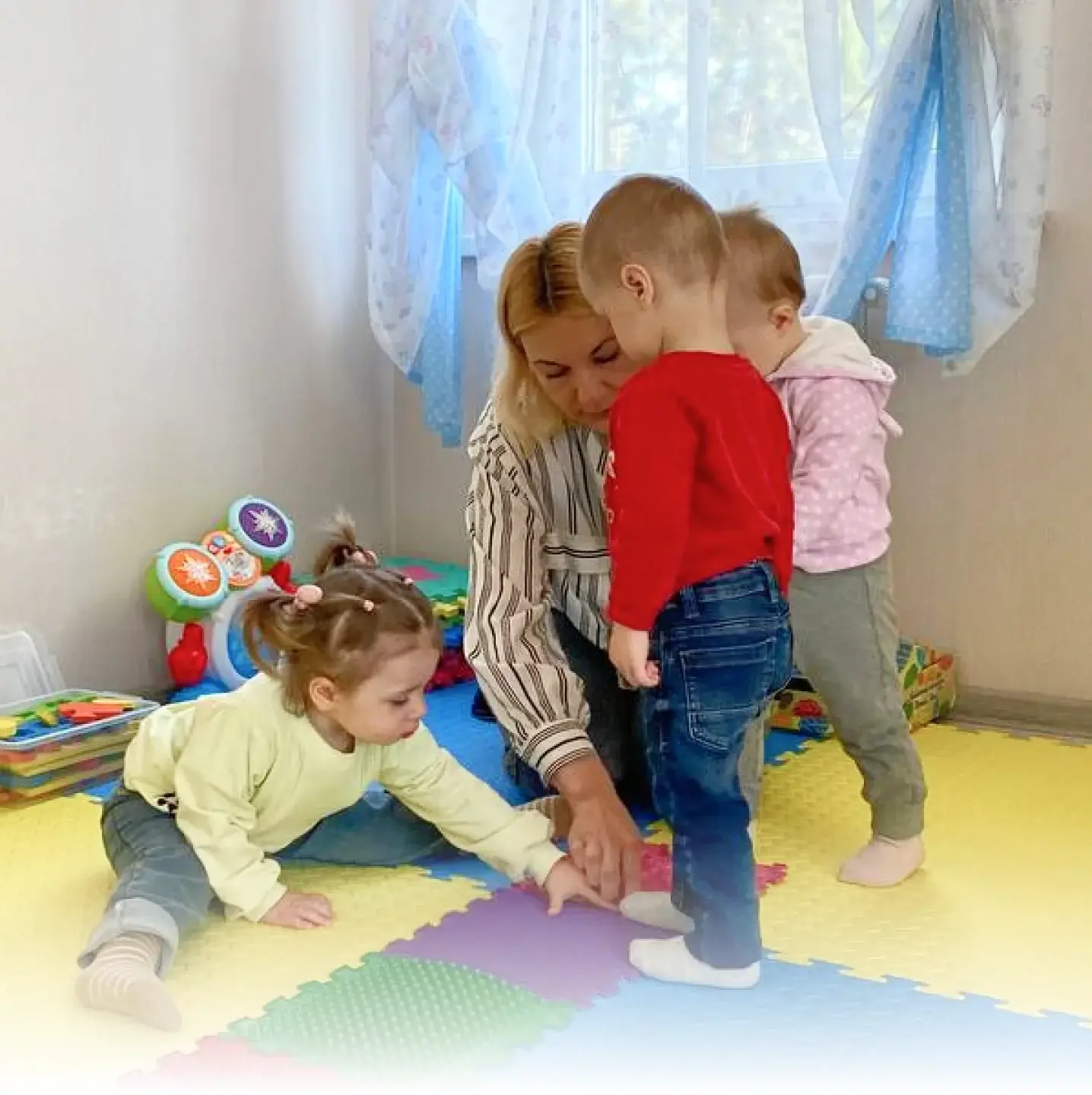Дитячий садок Вишенька лісова Буча Ранній розвиток для діток від 1,6 років до 3 років.